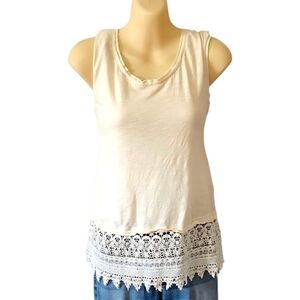 Off-White tank with Lace detail   Medium